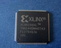 XC95288XL-7TQG144I