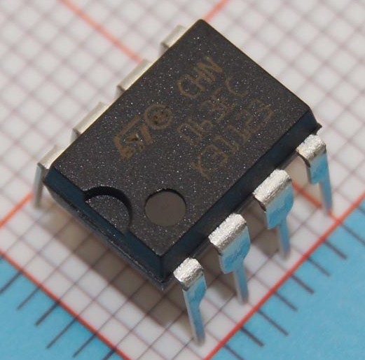 MC34063ECN