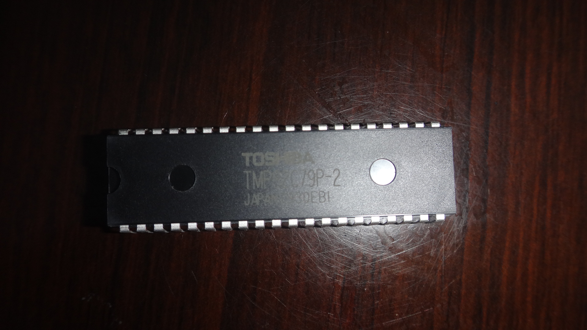 Tmp82c79p-2