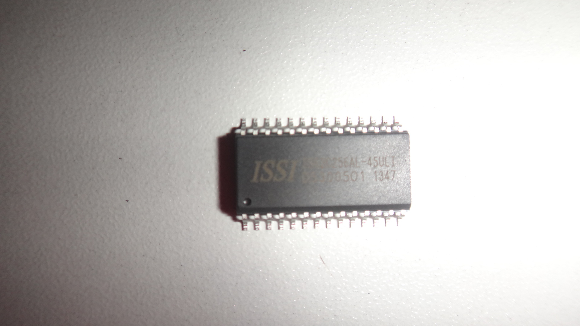 IS62C256AL-45ULI