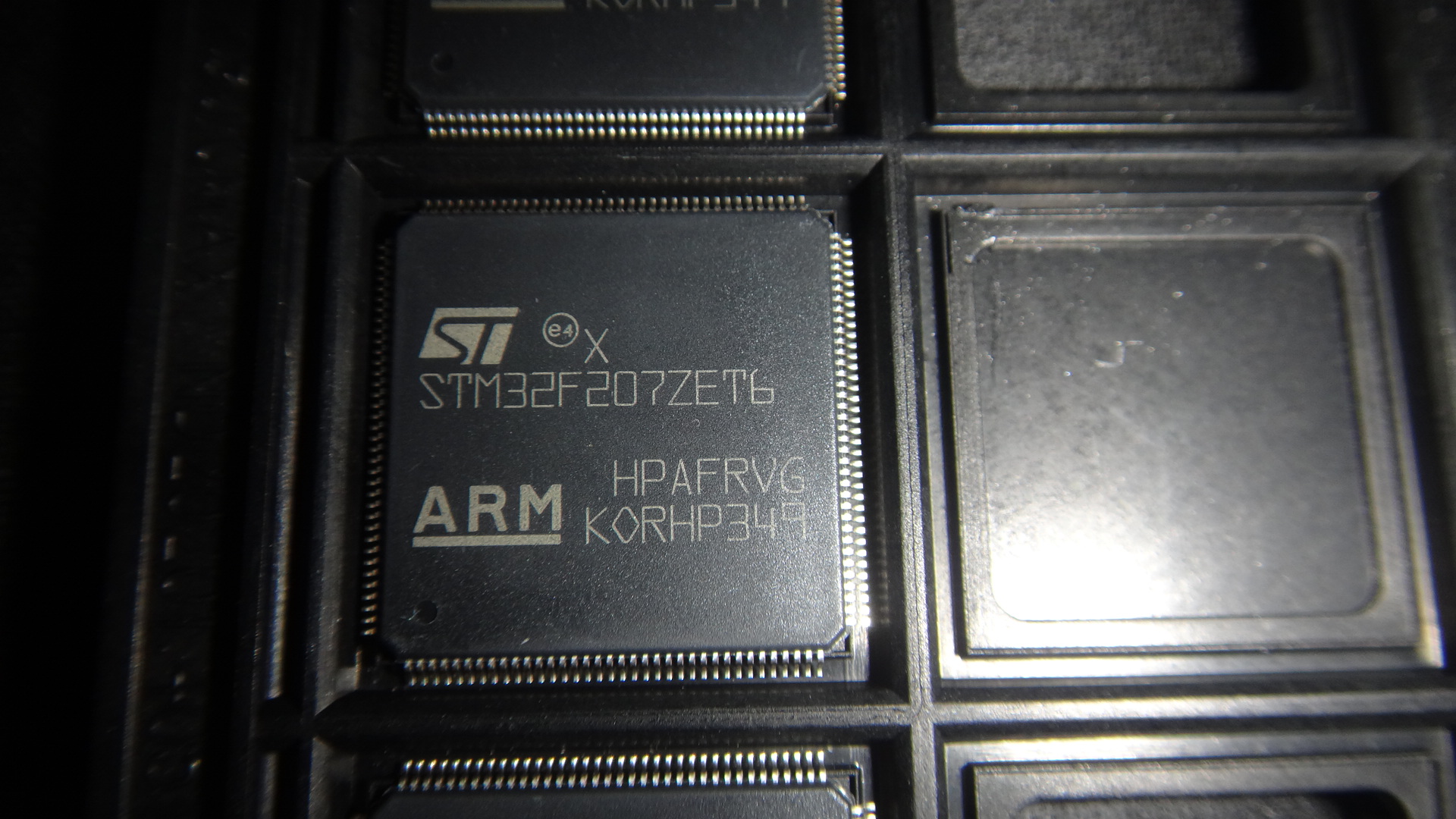 STM32F207ZET6