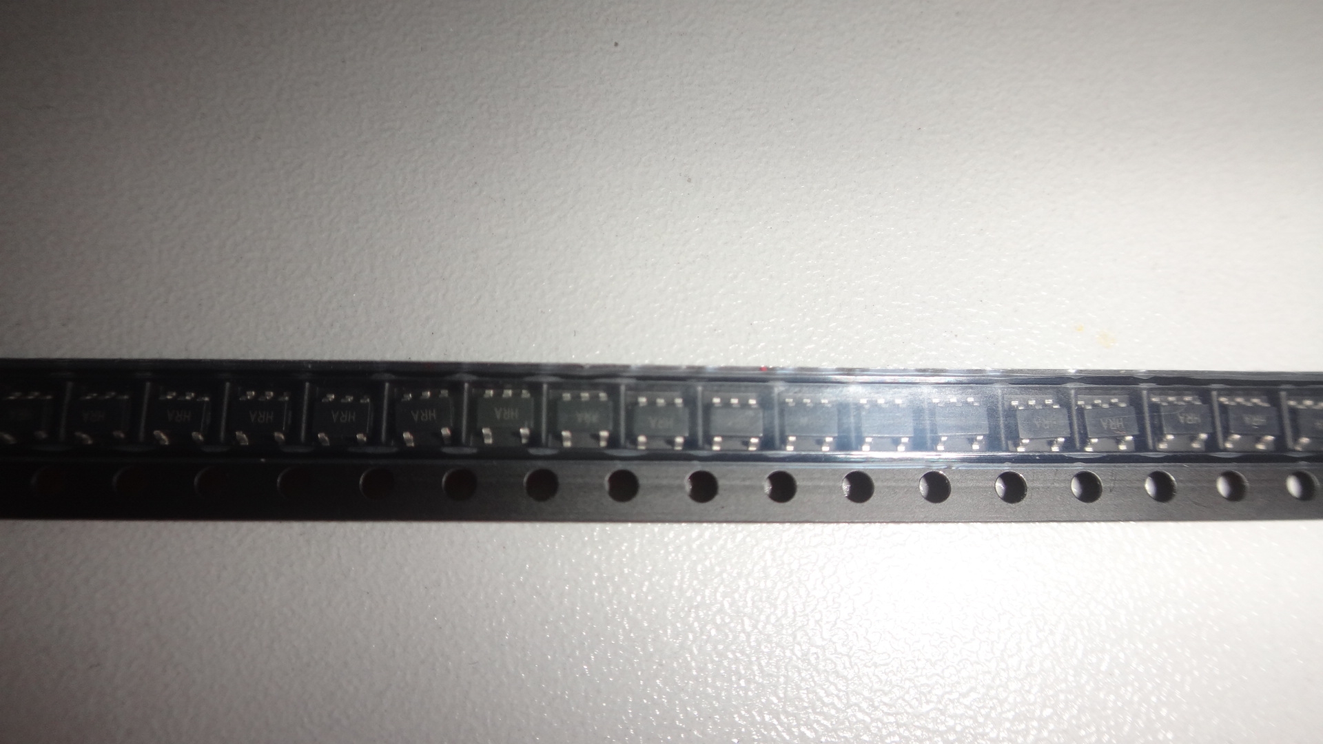 AD8065ART-REEL7